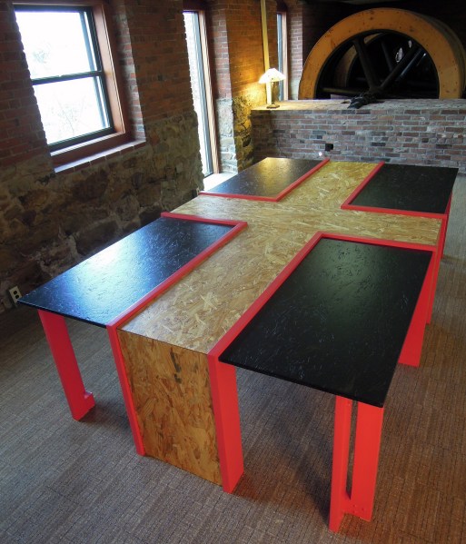 ConceptTile_Klandl_Custom_Table03